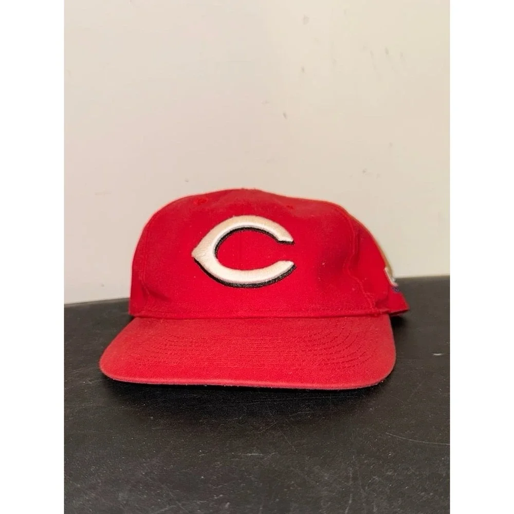 Vintage 90's MLB Kids Youth Hats‎ Bundle White Sox, Red Sox, Indians, Reds (4)